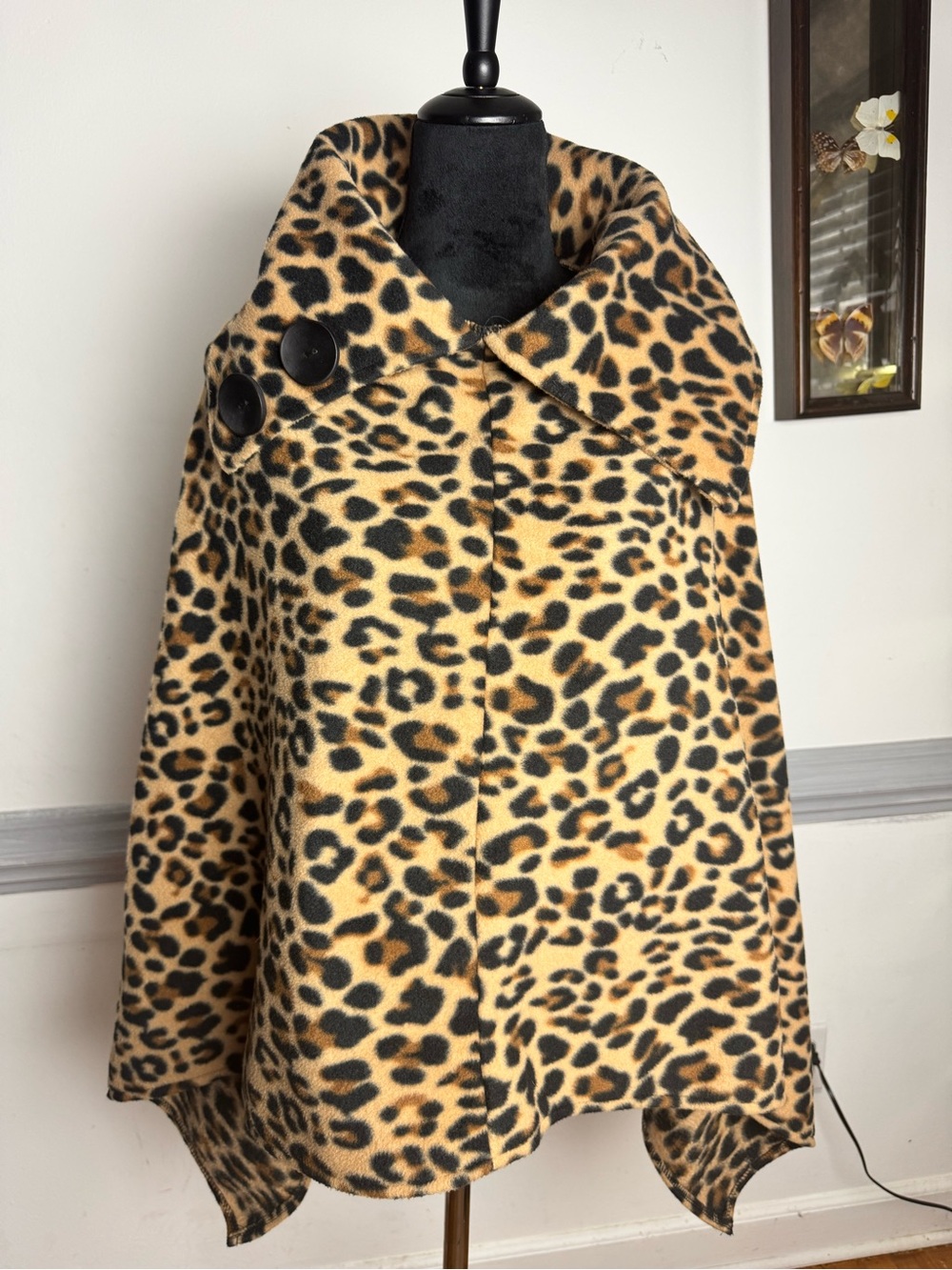 Leopard Print Cape Coat with Oversized Collar - Camel/Black